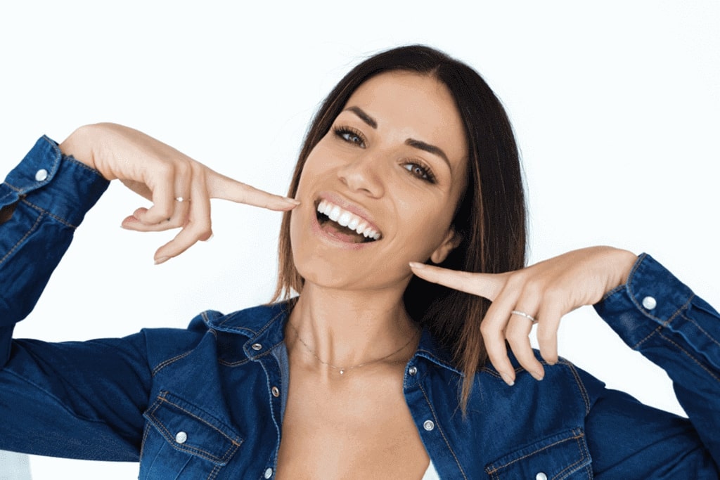 four interesting facts about teeth whitening